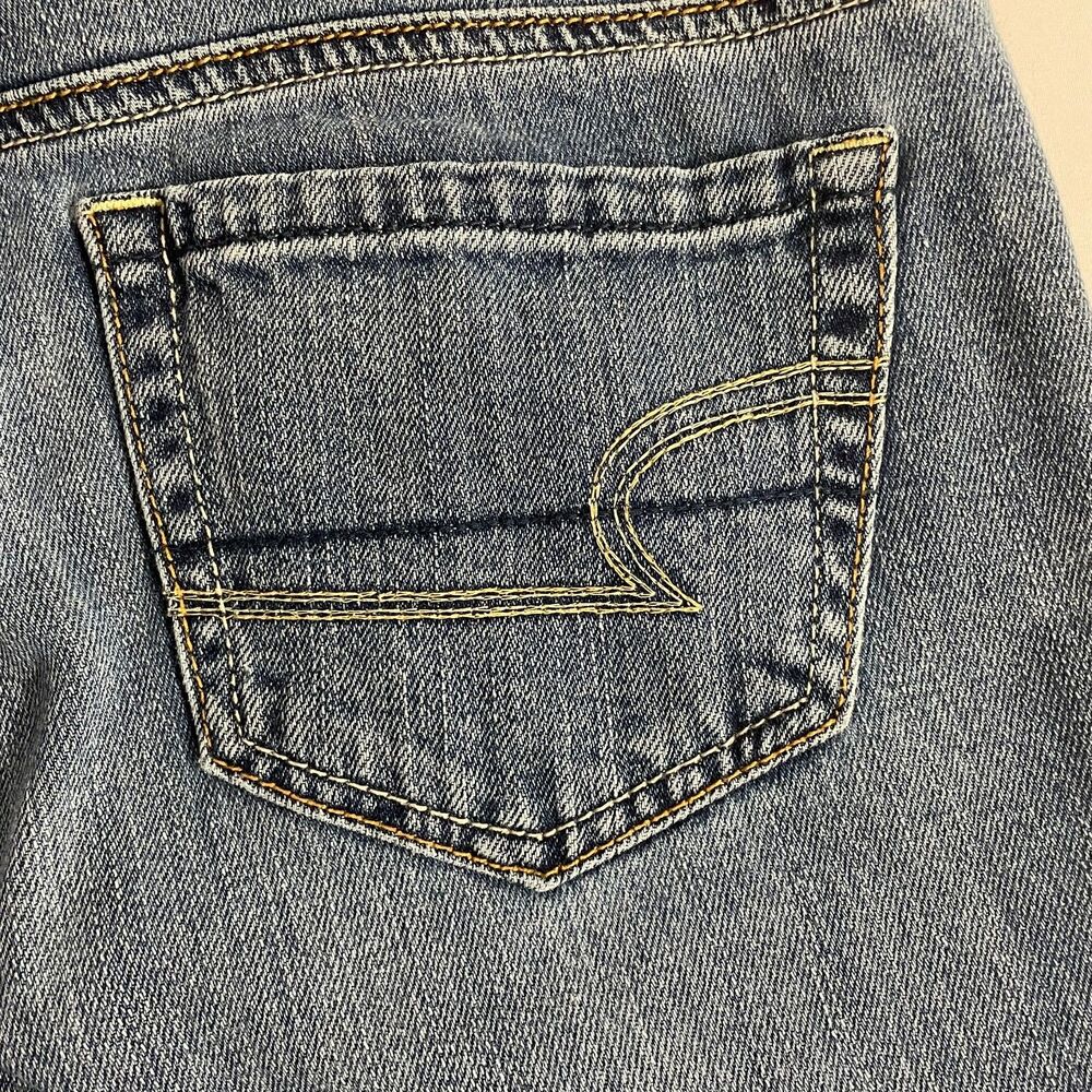 AE Favorite Boyfriend Jeans Distressed Medium Wash Stretch Size 10 Short - Picture 5 of 9